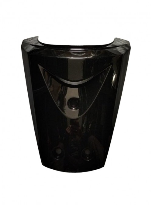 ÖN GÖĞÜS ÜÇGEN PARÇA SİYAH MYRA